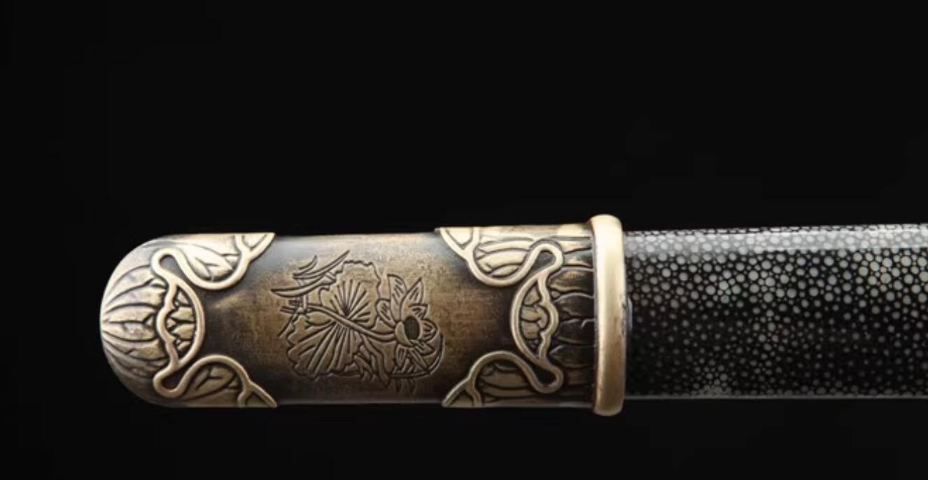 Handmade China Longquan Sword Song Dynasty Genuine Stingray Skin Sword Handmade China Longquan Sword Song Dynasty Genuine Stingray Skin Sword