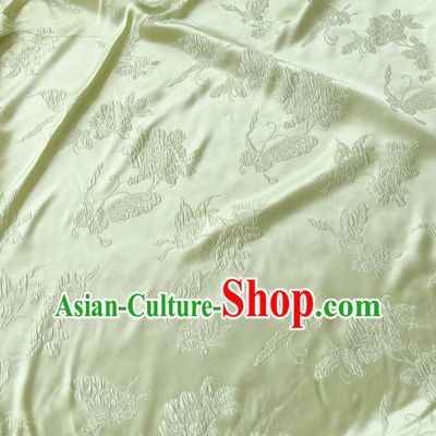 Light Green Chinese Classical Butterfly love Flower Pattern Jacquard Material China Traditional Design Fabric Qipao Mulberry Silk Cloth