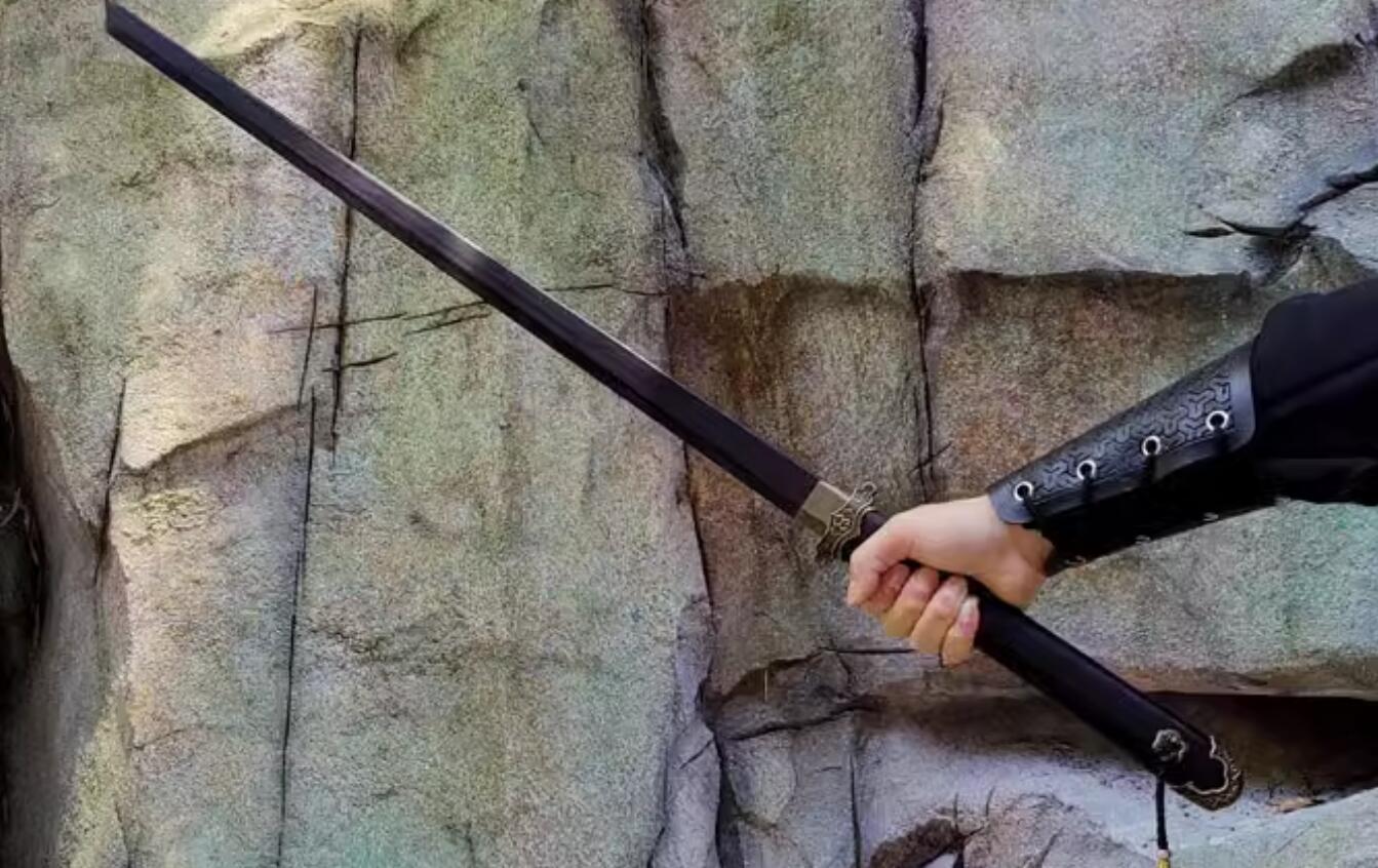 Chinese Tang Dynasty Black Sword Handmade Rosewood Blade Chinese Tang Dynasty Black Sword Handmade Rosewood Blade