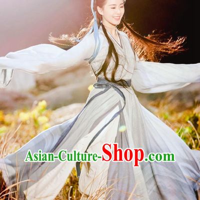 China Ming Dynasty Super Heroine Clothing TV Series A Journey To Love Swordswoman Ren Ruyi Dress
