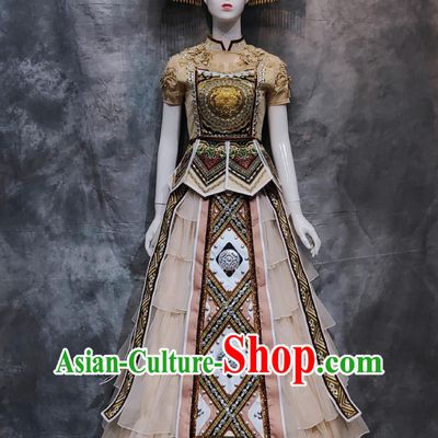 China Zhuang Ethnic Woman Clothing Guangxi National Minority Stage Performance Dress Chinese March 3rd Festival Folk Dance Costume