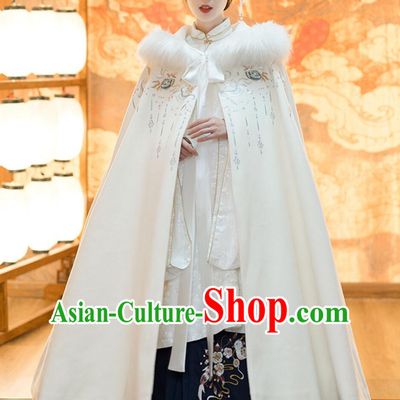 Ancient Chinese Princess Costume Winter Warm Mantle Traditional Ming Dynasty Embroidered White Cloak for Women
