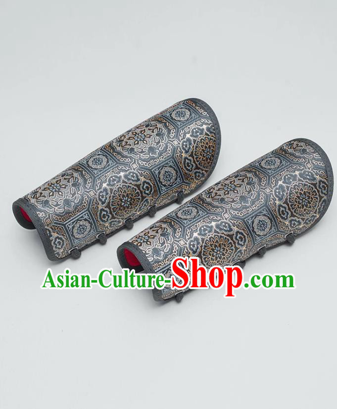 Ancient China Warrior Wrist Bands Traditional Hanfu Accessories Chinese Ming Dynasty Armguard Ancient China Warrior Wrist Bands Traditional Hanfu Accessories Chinese Ming Dynasty Armguard