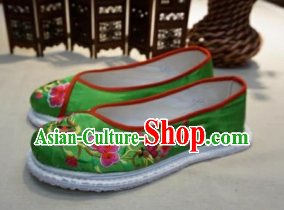 Handmade Green Satin Shoes Chinese National Embroidered Shoes Handmade Green Satin Shoes Chinese National Embroidered Shoes