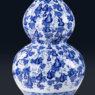 Jingdezhen Blue And White Porcelain Hand Painted Gourd Ceramic Vase Chinese Style Home Decor Craft Ornament