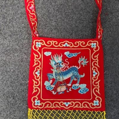 Embroidered Unicorn Pouch Peking Opera Prop The Jewelry Purse Xue Xiangling Accessory Bag