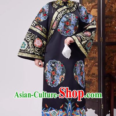 Qing Dynasty Celebration Imperial Consort Attire Traditional Chinese Empress Gown Ancient Manchu Woman Black Dress