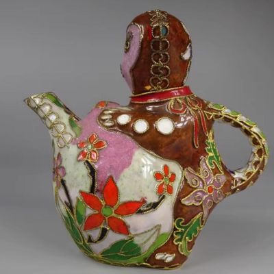 Chinese Hand Painted Enamel Craft Cloisonne Teapot Collection Monkey Offering Longevity Peach