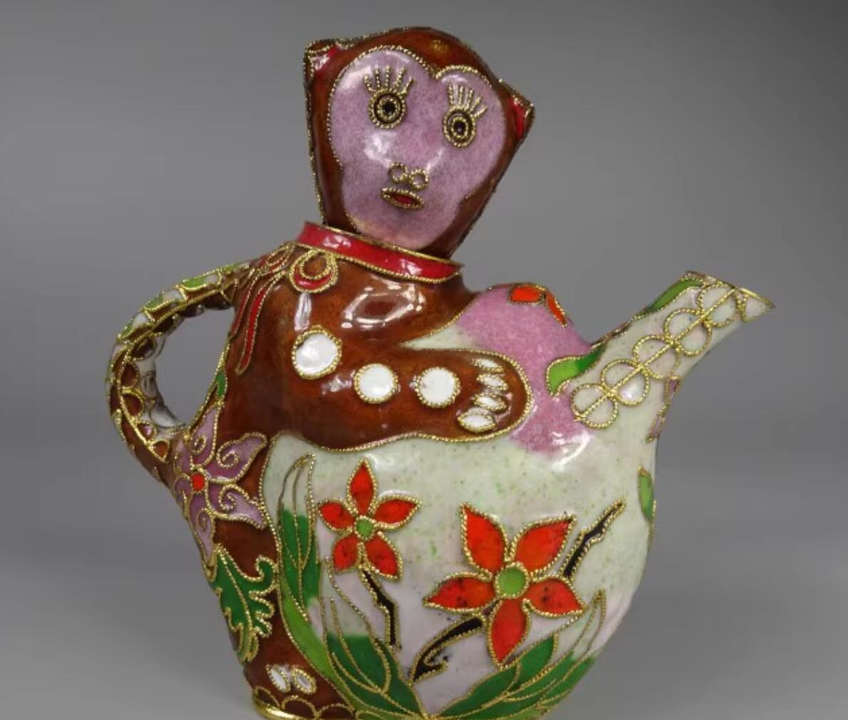Chinese Hand Painted Enamel Craft Cloisonne Teapot Collection Monkey Offering Longevity Peach Chinese Hand Painted Enamel Craft Cloisonne Teapot Collection Monkey Offering Longevity Peach