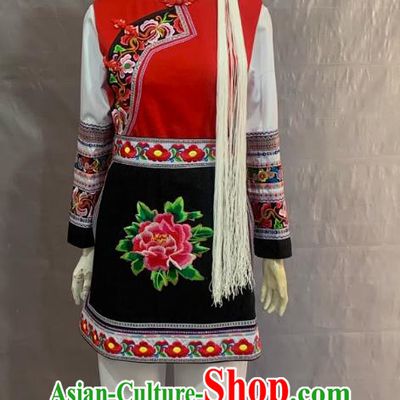 Bai Ethnic Adult Long Dress Performance Costume Embroidered 56 Chinese Ethnic Minorities Traditional Clothing Red Black White Suit
