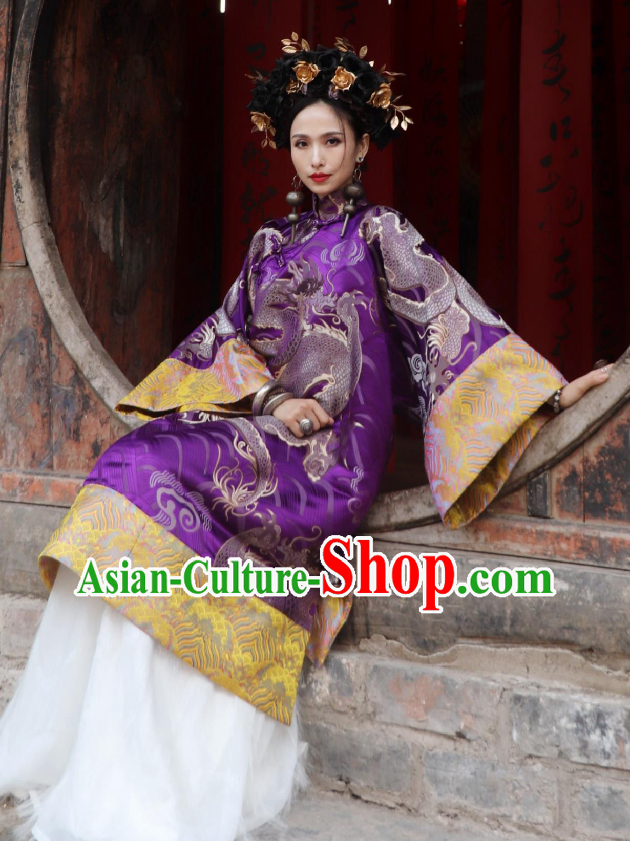 Chinese Style Cheongsam Purple Gold Dragon Jacquard Stand Collar Robe Modified Hanfu Chinese Style Cheongsam Purple Gold Dragon Jacquard Stand Collar Robe Modified Hanfu