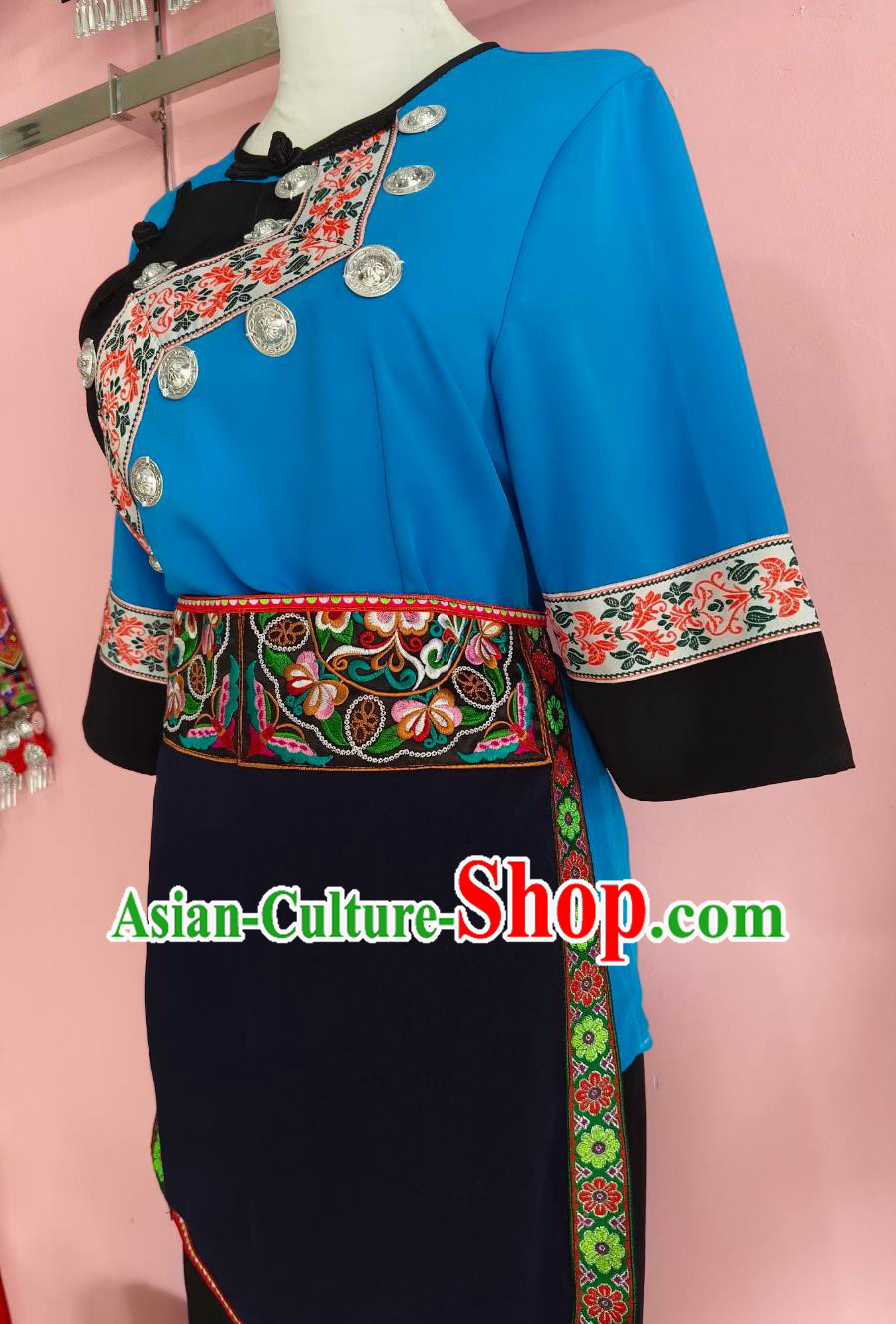 Guangxi Zhuang March Third Ethnic Costume China Guizhou Buyi Performance Clothing Guangxi Zhuang March Third Ethnic Costume China Guizhou Buyi Performance Clothing