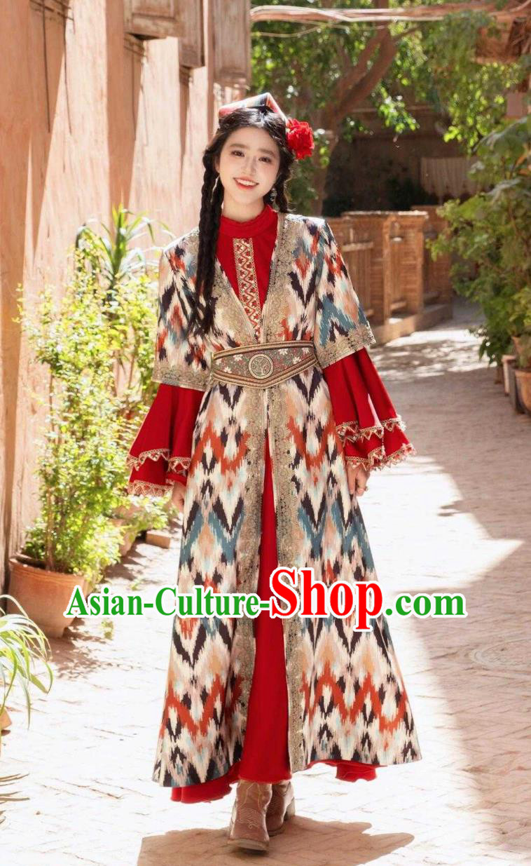 Xinjiang Kashgar Uyghur Princess Costume National Atlas Dress Retro Ethnic Dance Women Outfit Xinjiang Kashgar Uyghur Princess Costume National Atlas Dress Retro Ethnic Dance Women Outfit