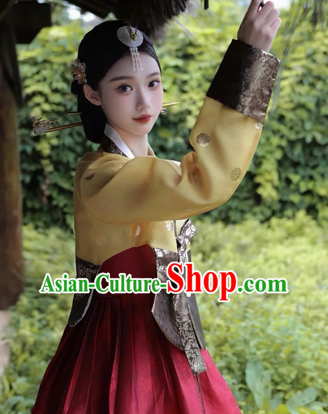 Korean Hanbok Yanji Princess Dress Ancient Court Style Ethnic Attire Korean Hanbok Yanji Princess Dress Ancient Court Style Ethnic Attire