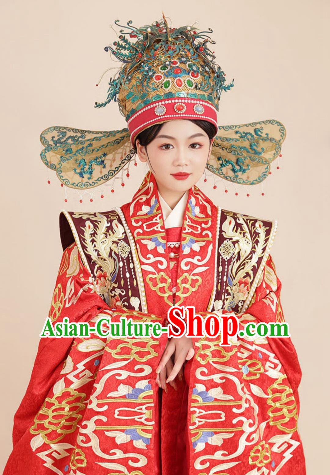 Chinese Hanfu Wedding Attires Traditional Ming Dynasty Embroidered Gowns Couple Complete Set Chinese Hanfu Wedding Attires Traditional Ming Dynasty Embroidered Gowns Couple Complete Set