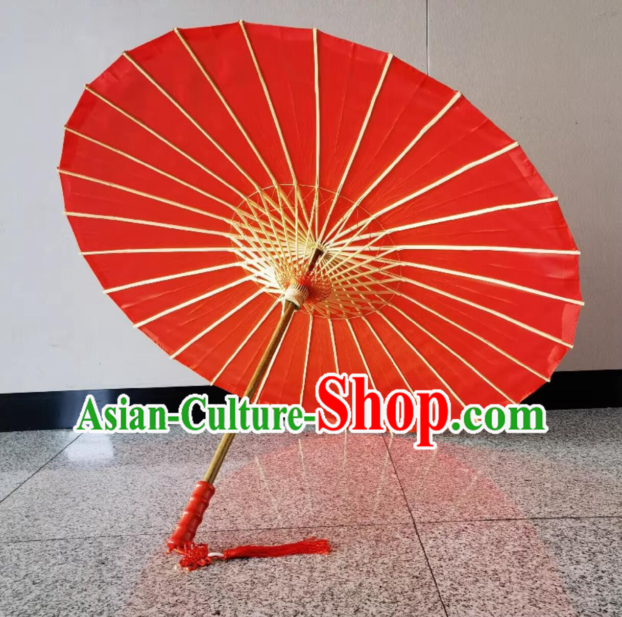 Handmade Classical Dance Umbrella Traditional Chinese Wedding Umbrella Hanfu Red Silk Umbrella Handmade Classical Dance Umbrella Traditional Chinese Wedding Umbrella Hanfu Red Silk Umbrella