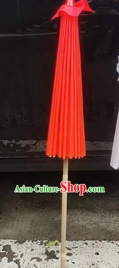 Handmade Hanfu Red Silk Umbrella Classical Dance Long Handle Umbrella Traditional Chinese Wedding Umbrella Handmade Hanfu Red Silk Umbrella Classical Dance Long Handle Umbrella Traditional Chinese Wedding Umbrella