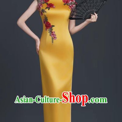 Yellow Chinese Style Banquet Evening Gown Stage Performance Slim Long Embroidered Qipao