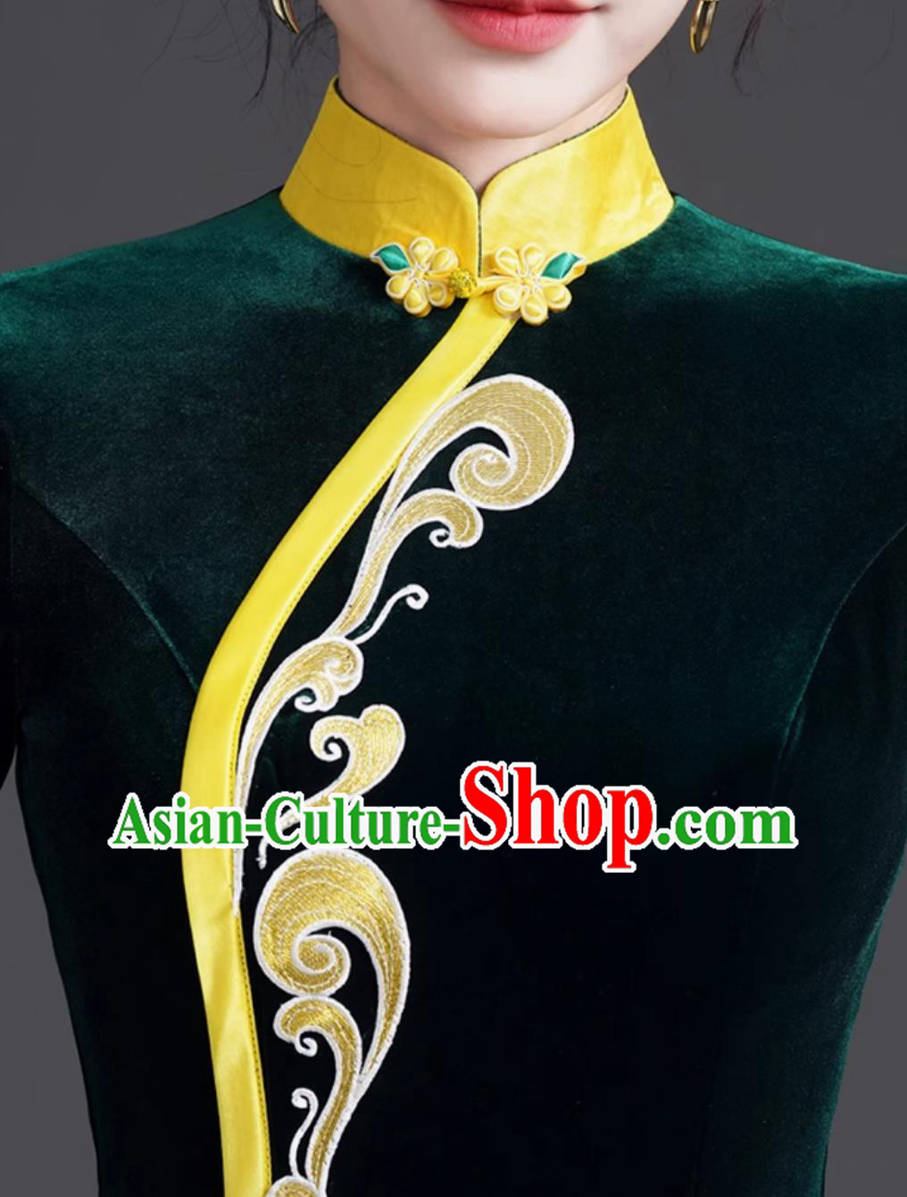 Mermaid Tail Qipao Dress Dark Green Slimming Velvet Runway Long Gown Mermaid Tail Qipao Dress Dark Green Slimming Velvet Runway Long Gown
