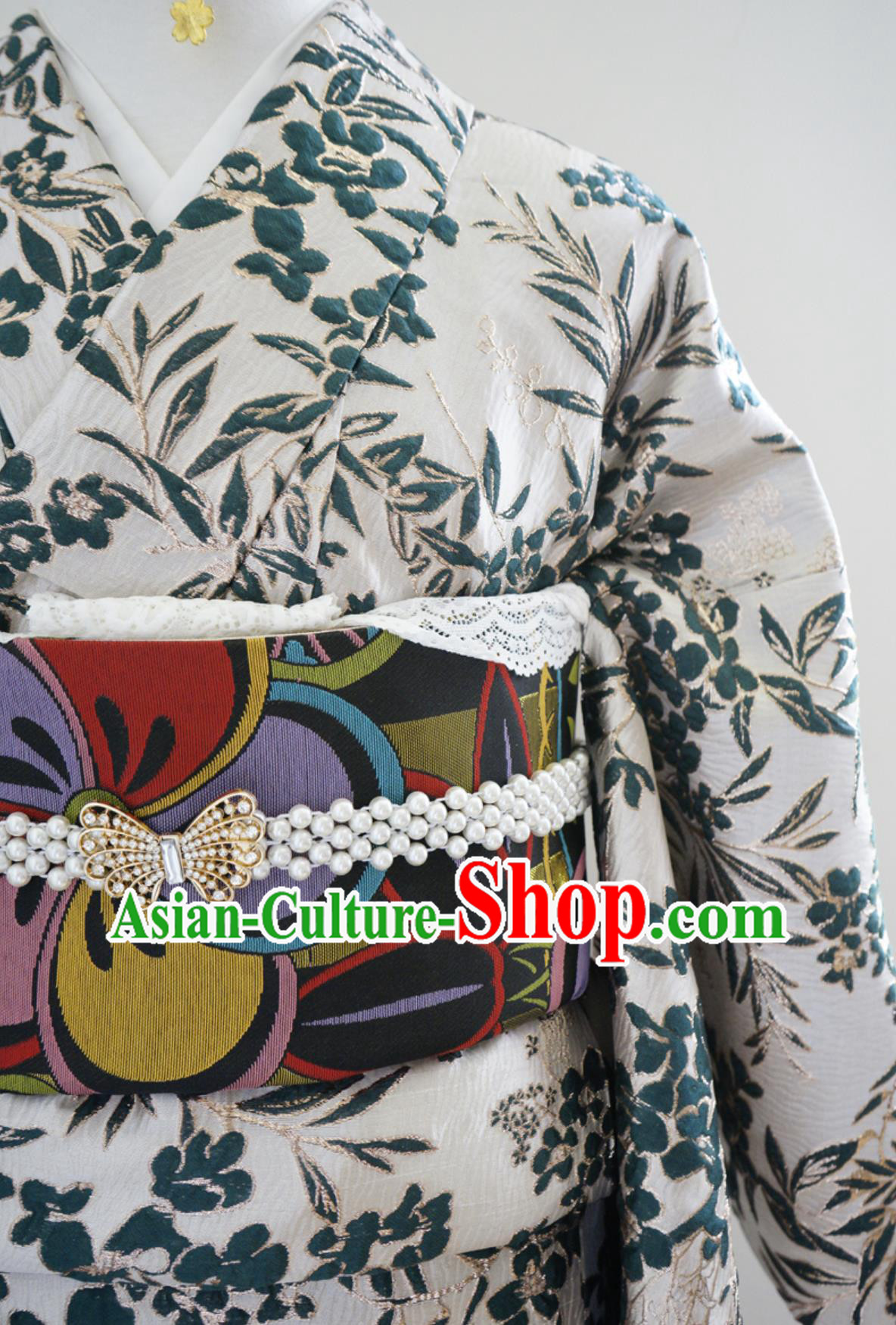 Japanese Traditional Women Formal Furisode Kimono Japanese Traditional Women Formal Furisode Kimono