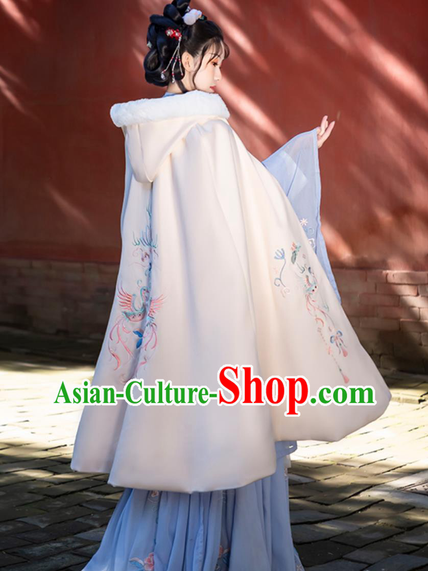 White Heavy Embroidery Hanfu Cape Chinese Traditional Women Winter Woolen Coat White Heavy Embroidery Hanfu Cape Chinese Traditional Women Winter Woolen Coat