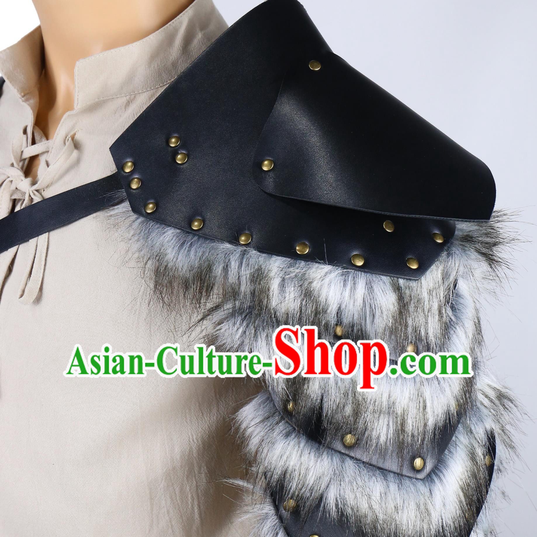 Medieval Viking Men Feather Single Shoulder Armor Strapped Cosplay Halloween Roleplay Prop Medieval Viking Men Feather Single Shoulder Armor Strapped Cosplay Halloween Roleplay Prop