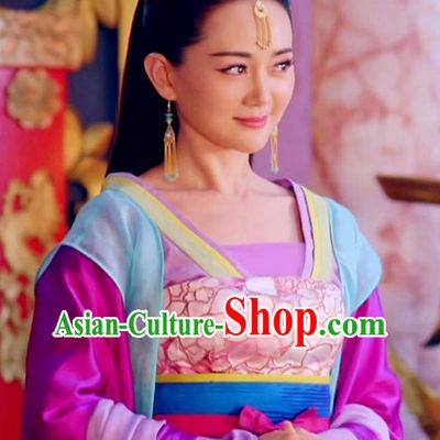 The Empress of China Ancient Costume Court Empress Zheng Wanyan Hanfu Chinese Tang Dynasty Imperial Consort Dress