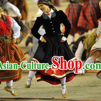 Introduction DVD of Masterpiece Craftsmanship: Asian Culture Shop UK Costumes and Traditional Tailors