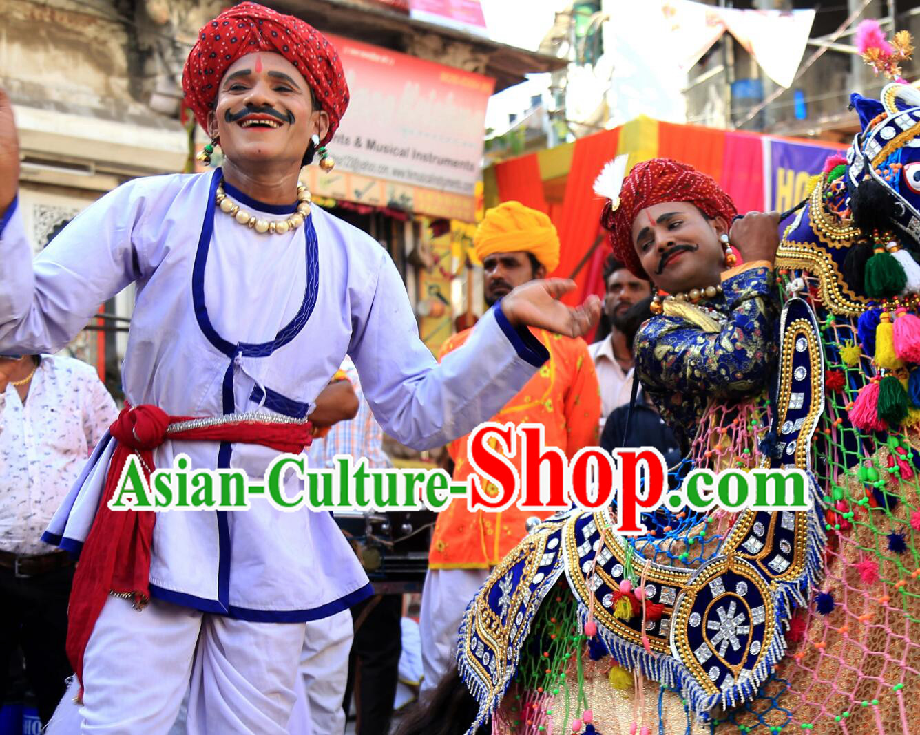 Indian Costumes and Traditional Tailors Indian Costumes and Traditional Tailors