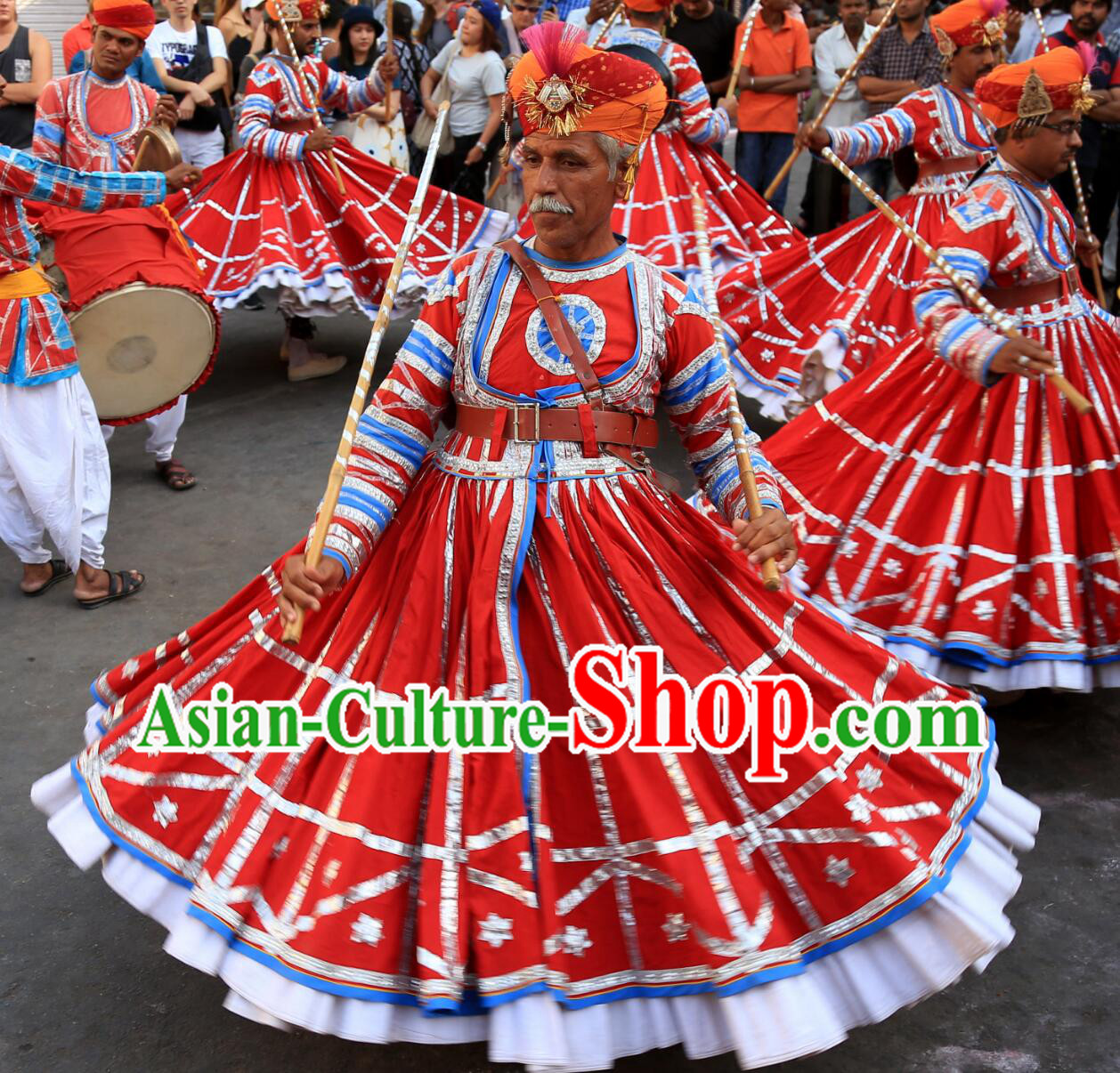 Indian Costumes and Traditional Tailors Indian Costumes and Traditional Tailors