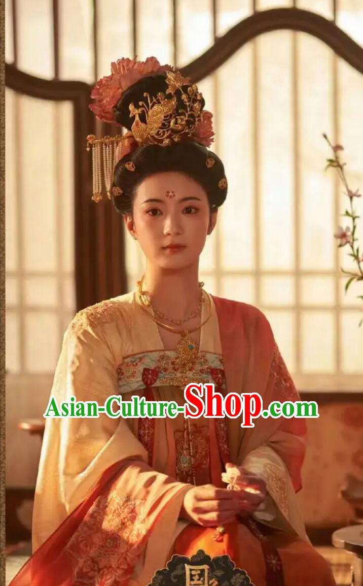 Jewelries and Traditional Crafts Jewelries and Traditional Crafts