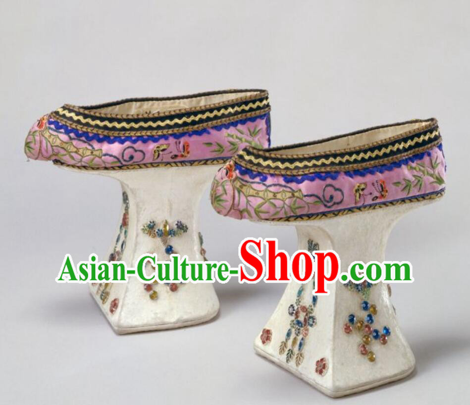 Embroidered Shoes and Traditional Crafts Embroidered Shoes and Traditional Crafts