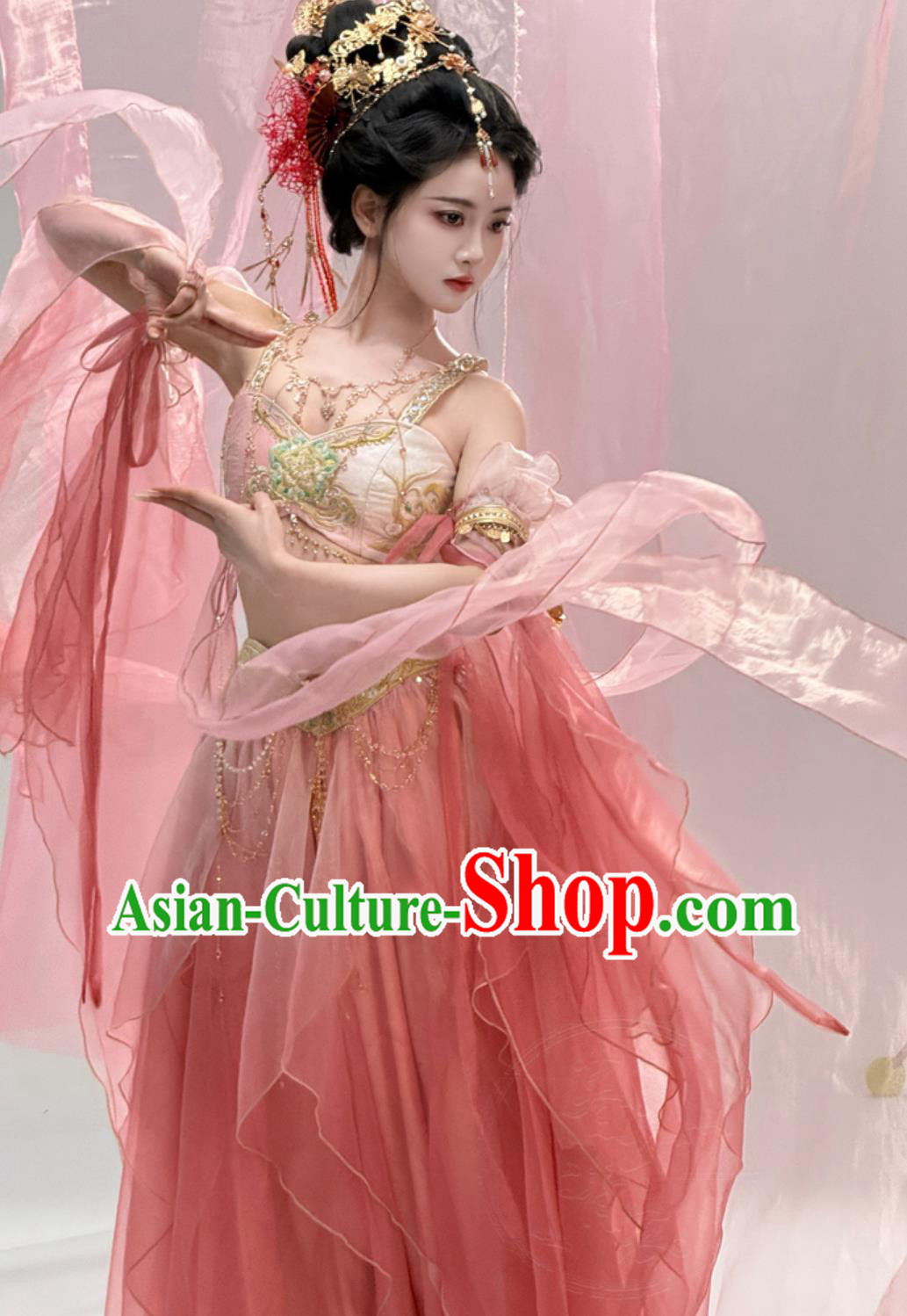 Exotic Western Region Dunhuang Flying Apsaras Dress Chinese Style Maiden Hanfu Exotic Western Region Dunhuang Flying Apsaras Dress Chinese Style Maiden Hanfu