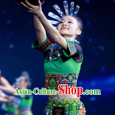 Custom Li Minority Ethnic Dance Performance Costume