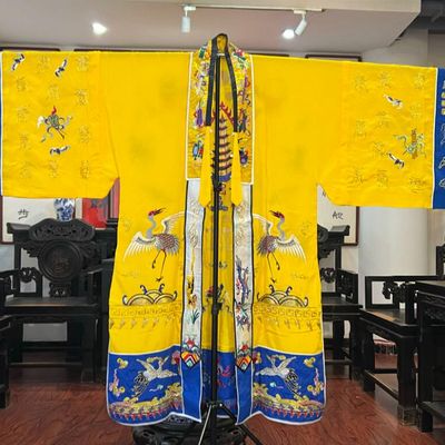 Gold Embroidered Twenty Eight Star Mansions Small Sleeve Daoist Robe High Priest Ceremonial Vestment Taoist Robe